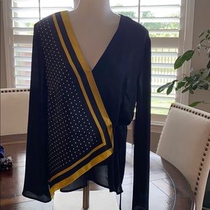 NWT Bailey black and yellow top